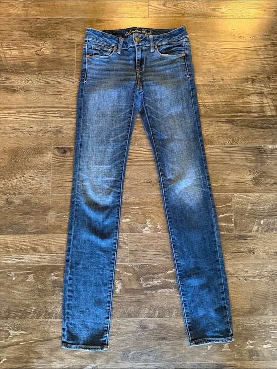 American Eagle Outfitters Denim - American Eagle Outfitters Women's Skinny Jeans in Blue Wash Size 4 Long